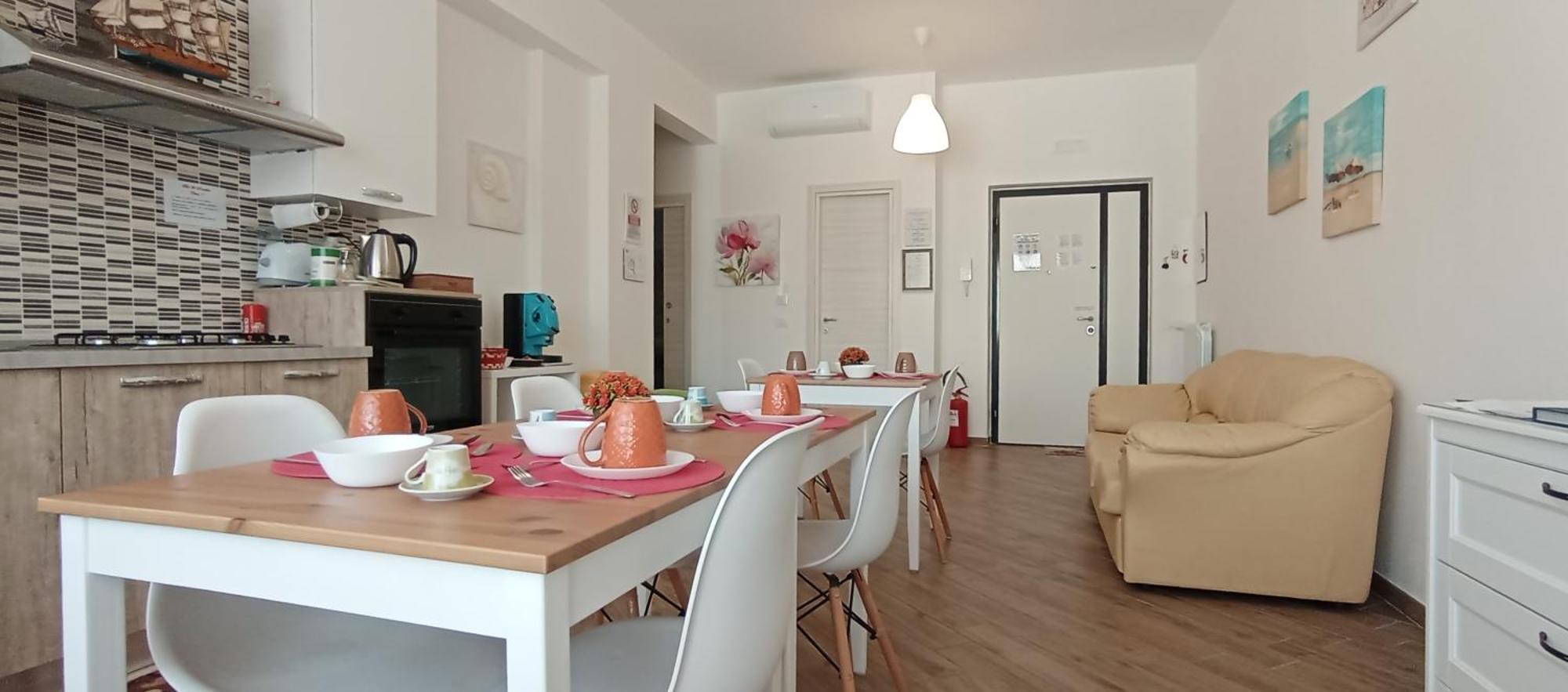 B & B Civico 6 Rooms ซาแลร์โน ภายนอก รูปภาพ